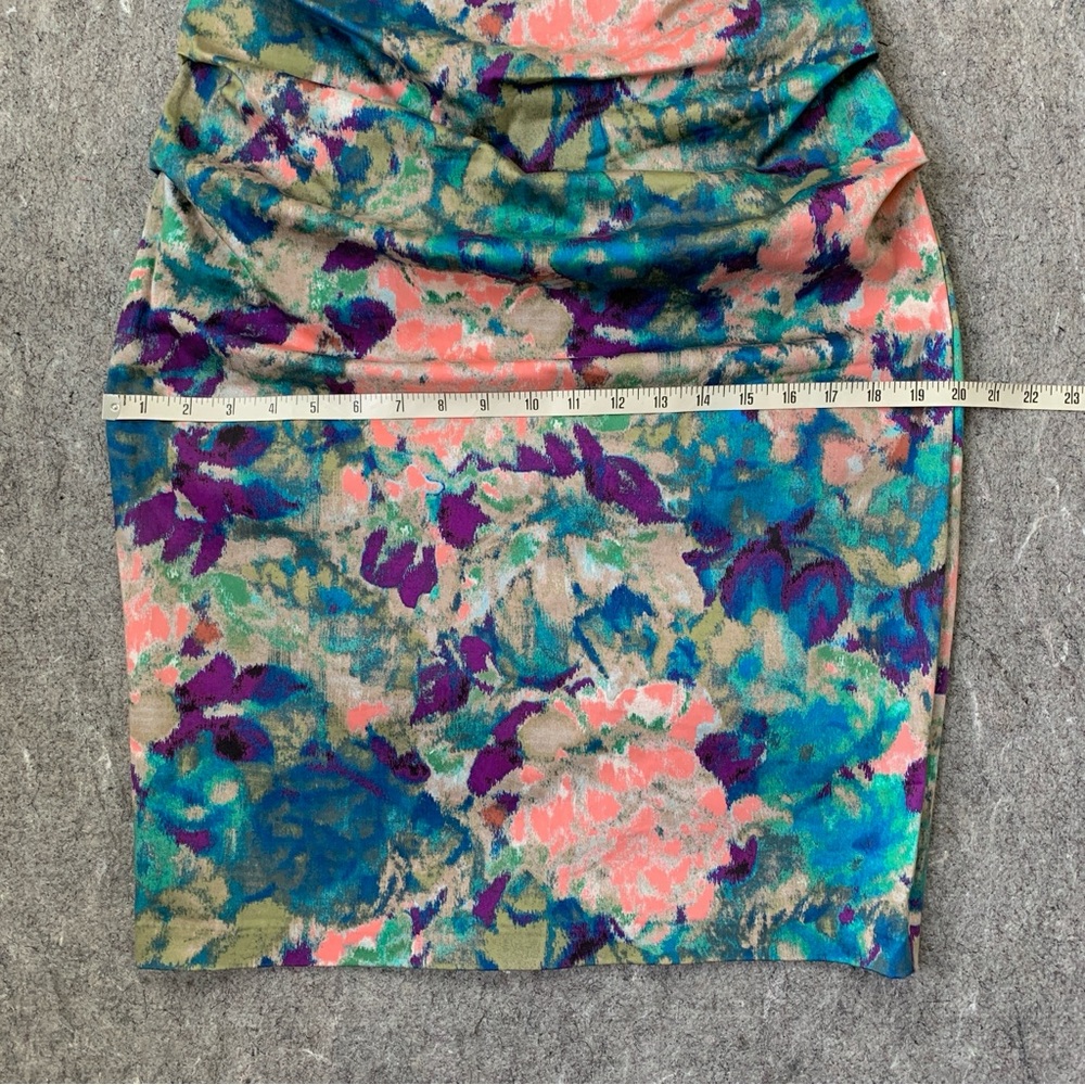 watercolor floral print fitted dress by Suzi Chin for Maggy Boutique - Picture 16 of 17